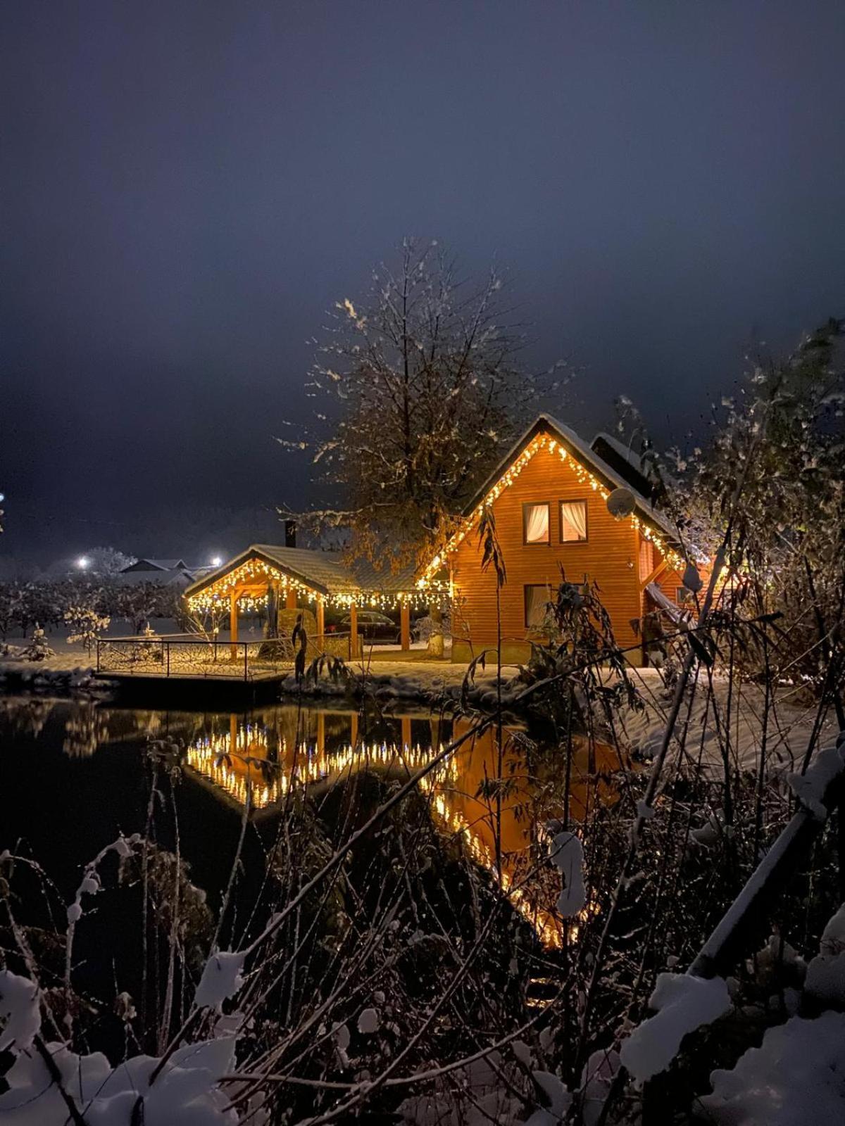 Moonlake Chalet Gainesti Εξωτερικό φωτογραφία